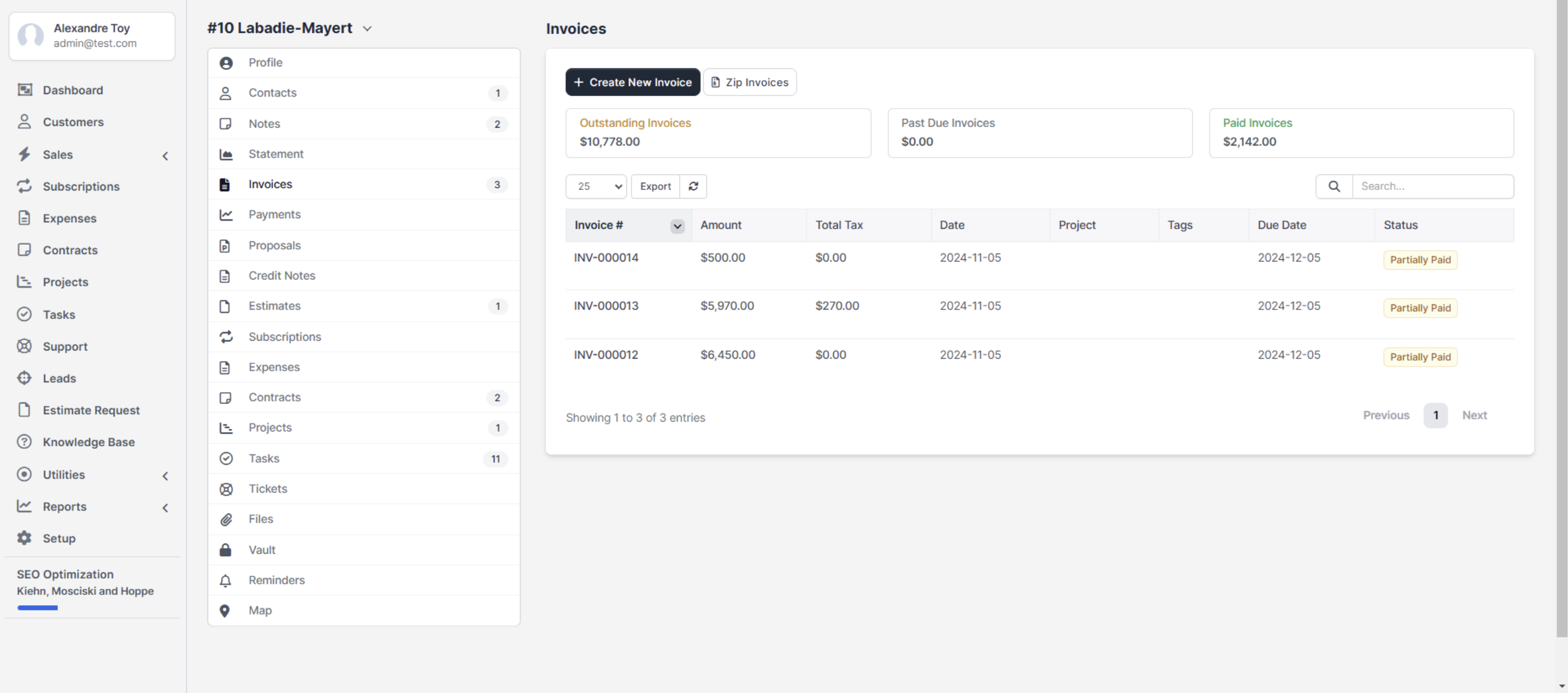 Finvo organisation drilldown, invoices for a single customer with outstanding, past-due and paid totals.